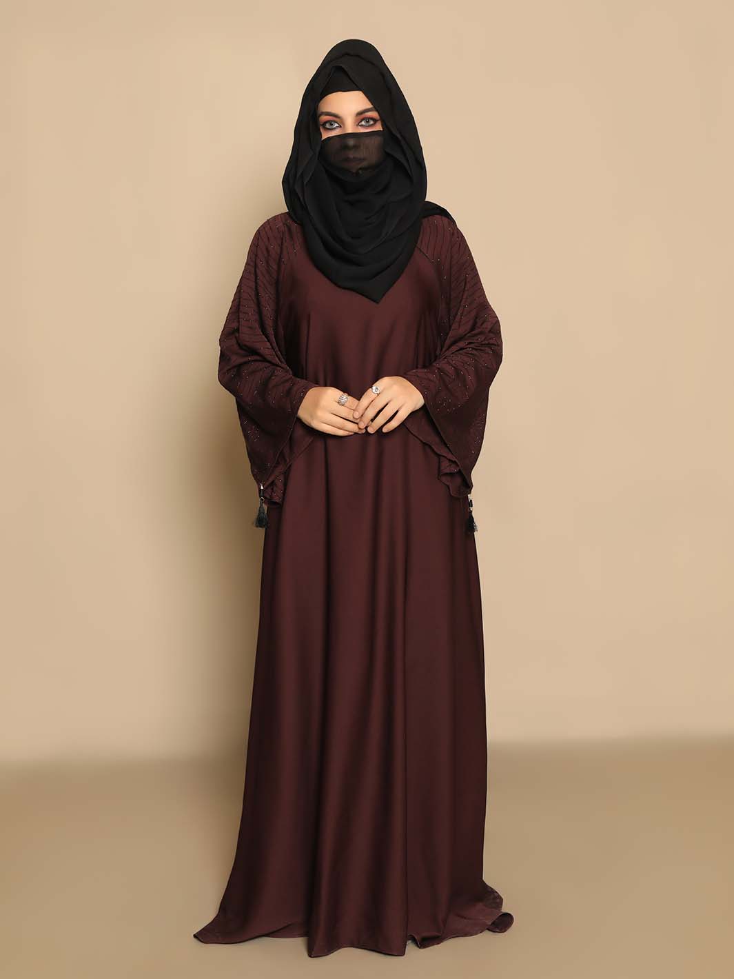 Women Abaya Flare Sleeve Color Maroon.