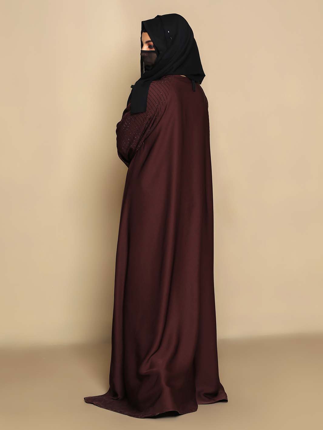 Women Abaya Flare Sleeve Color Maroon.