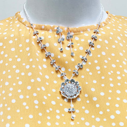 Flat Disc Bead Necklace