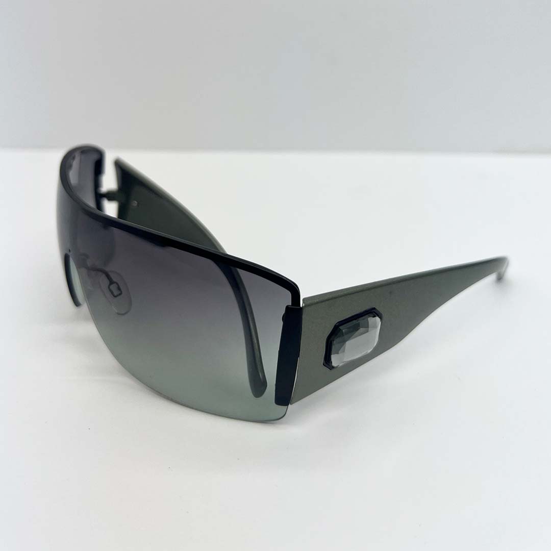 Gary prada style sunglasses